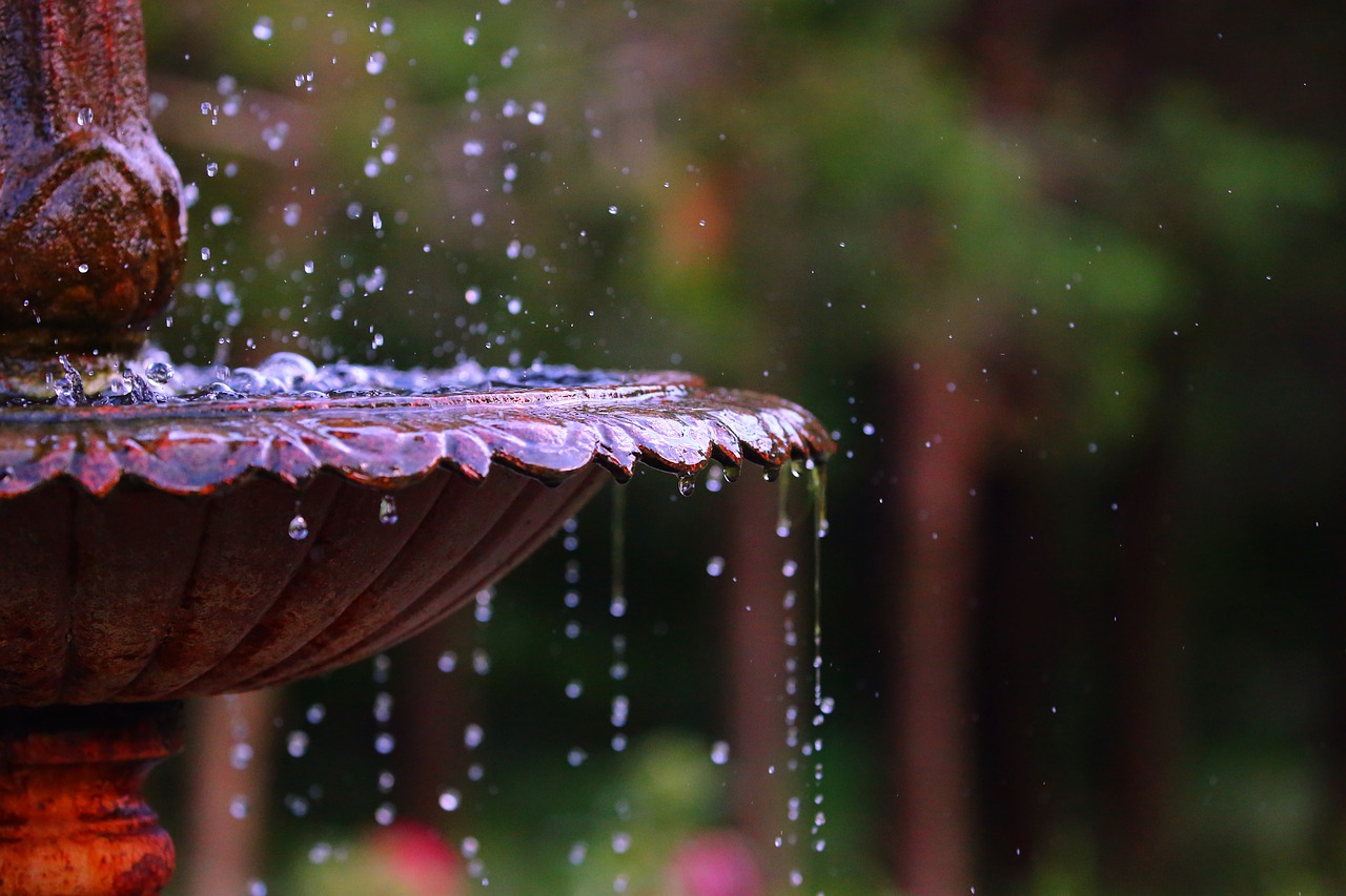 Comment-hiverner-correctement-vos-fontaines-de-jardin-avant-l’hiver 